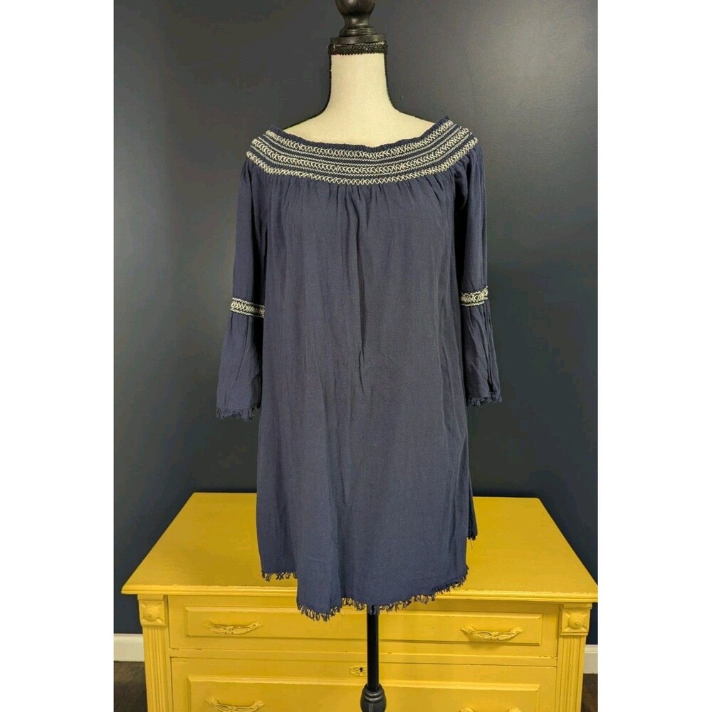 Braeve Boho Blouse Size M Blue Smocked Neckline Linen Cotton Blend A-line